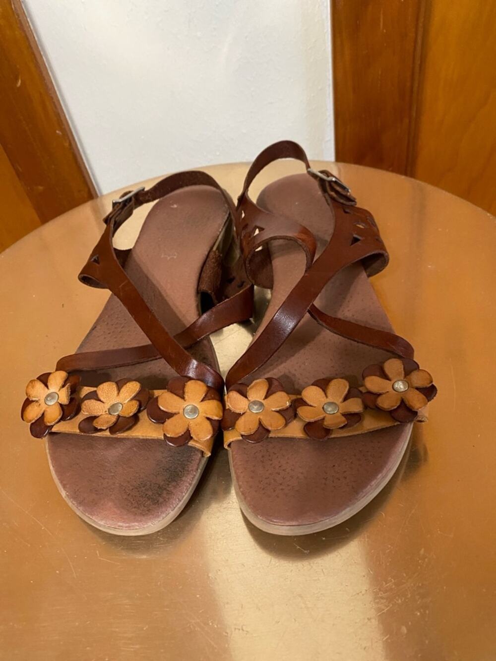 Made in Spain Brown Floral Leather Floral Women’s Sandals Shoes Boho Cottage Sun